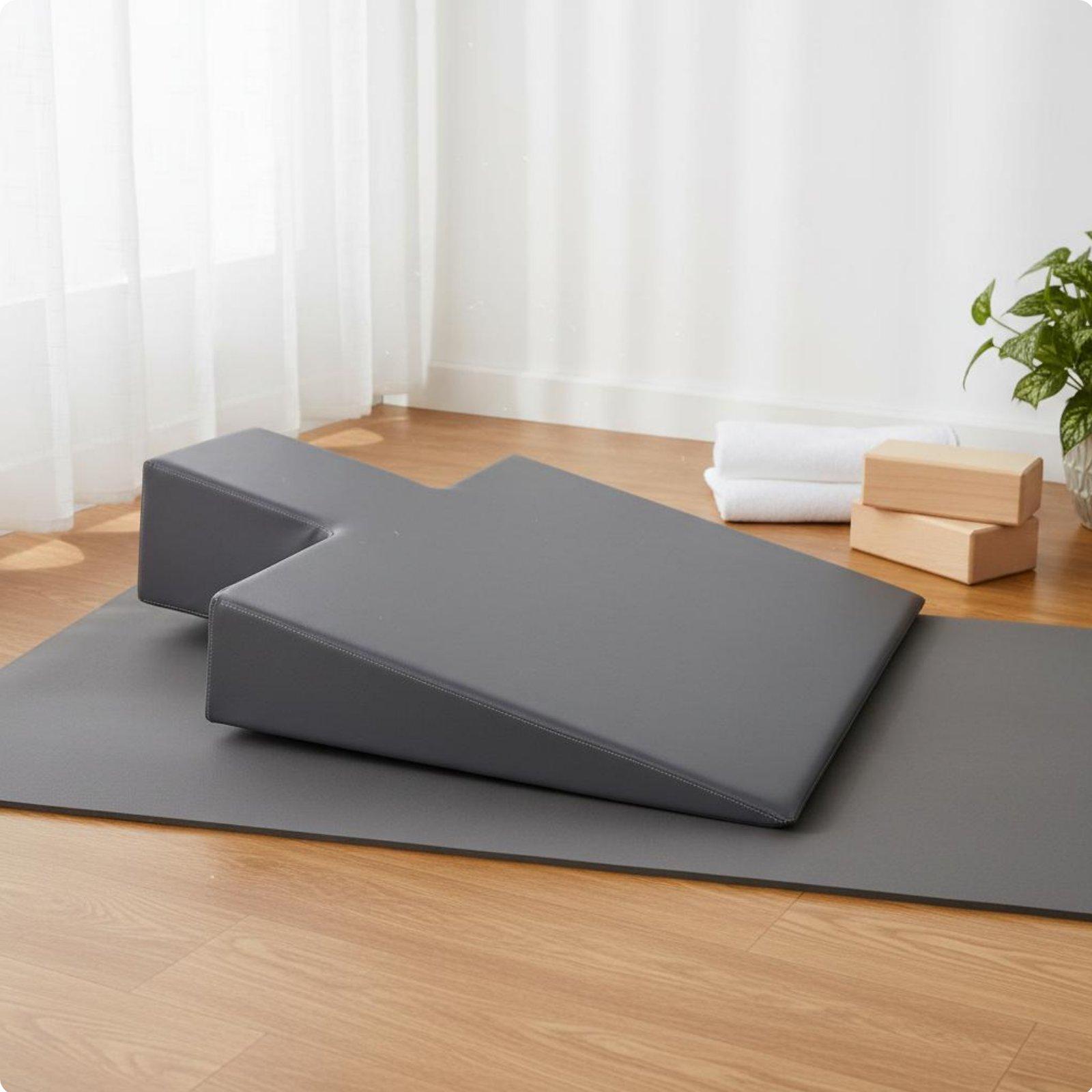 Maternity Support Cushion Dens - Pilates & Yoga With Harna review and price